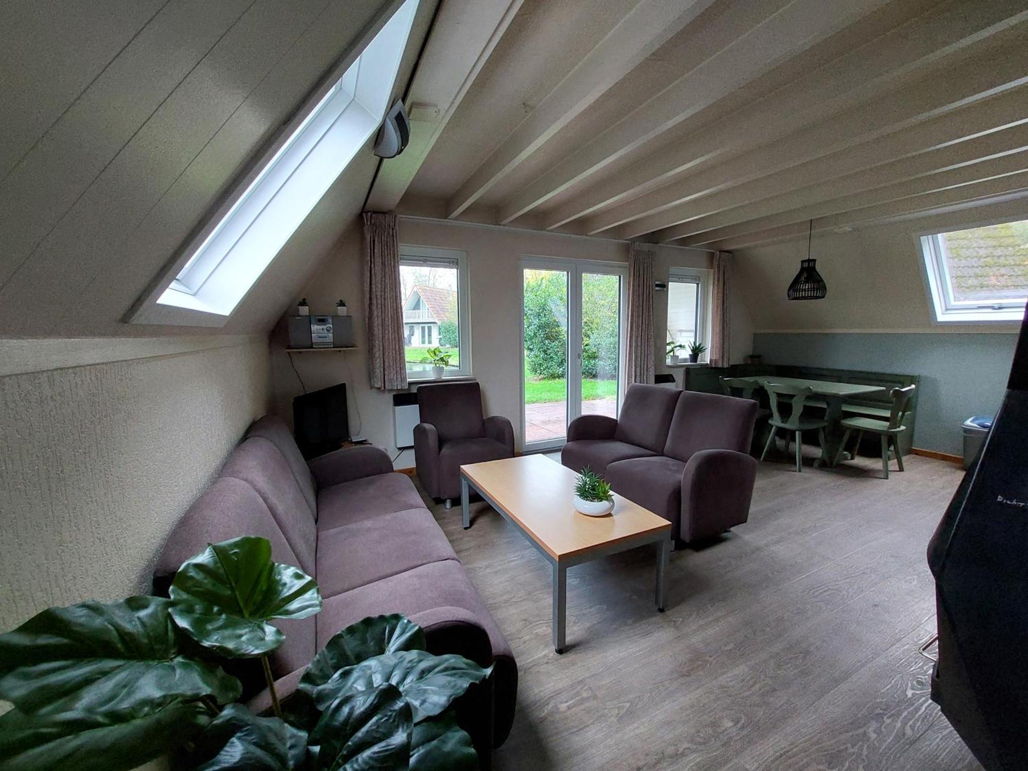De Vecht, 124 - Centraal Gelegen Aan Vijver Gramsbergen Exteriör bild